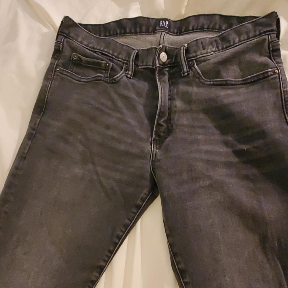 Men's Gap light black colored jeans